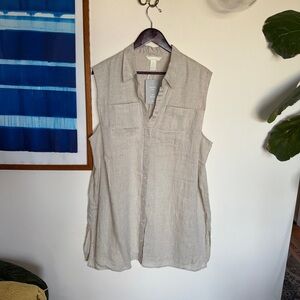 Sleeveless Beige Button-Up Tunic